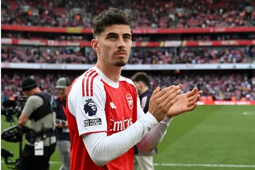 PSG duoc khuyen nen chieu mo Kai Havertz.