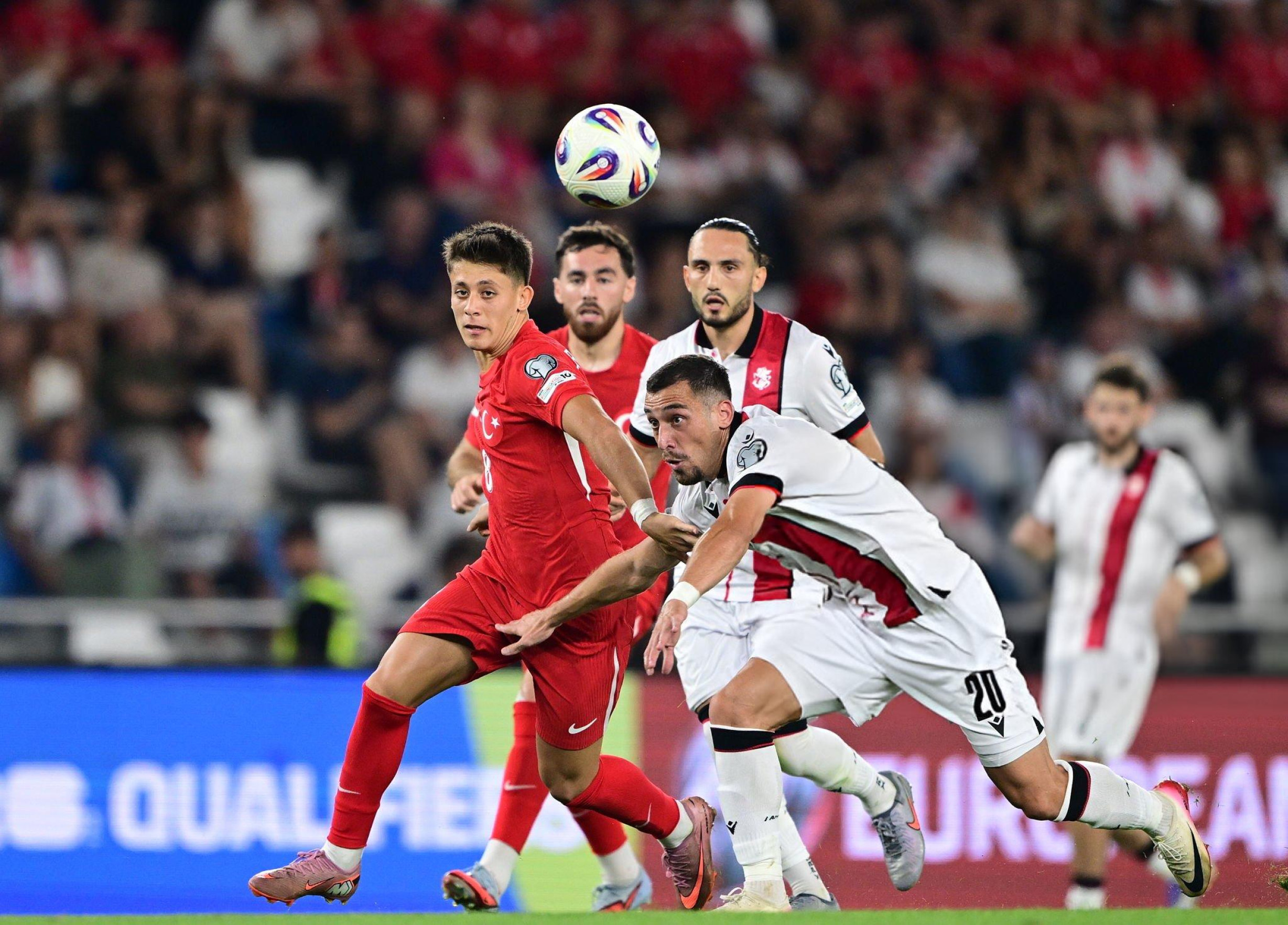 Arda Guler Báu vật của người Thổ 1