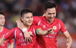 clb_cahn_mat_quang_hai_o_tran_ra_quan_afc_champions_league_two.jpg