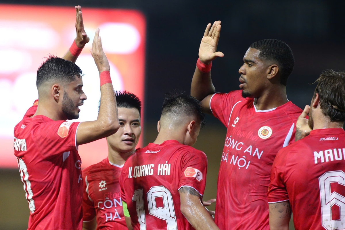 CLB Công an Hà Nội tặng vé vào cửa tại AFC Champions League Two 1