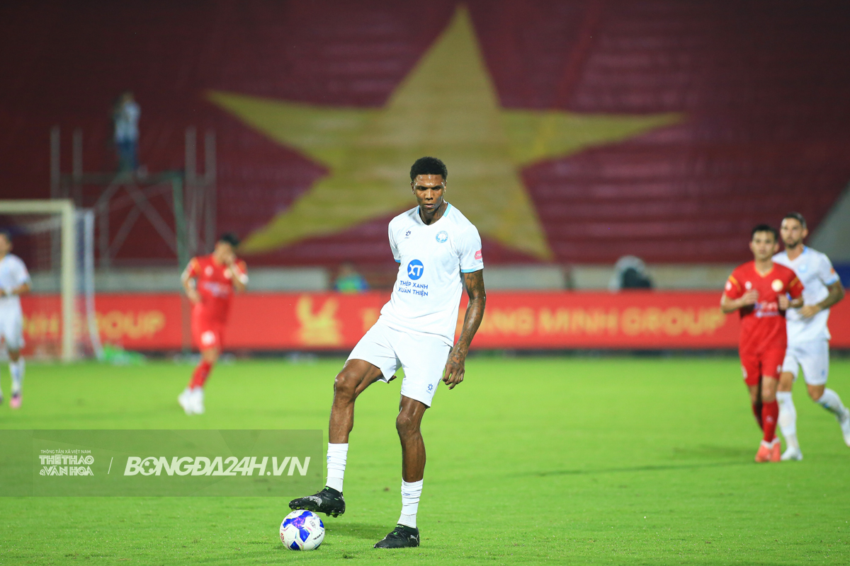 Kyle Hudlin Nam dinh vs PVF-CAND 27/8