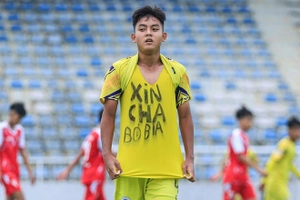 ly-trung-hieu-vs-u14-ha-noi-2710155509-1.jpg